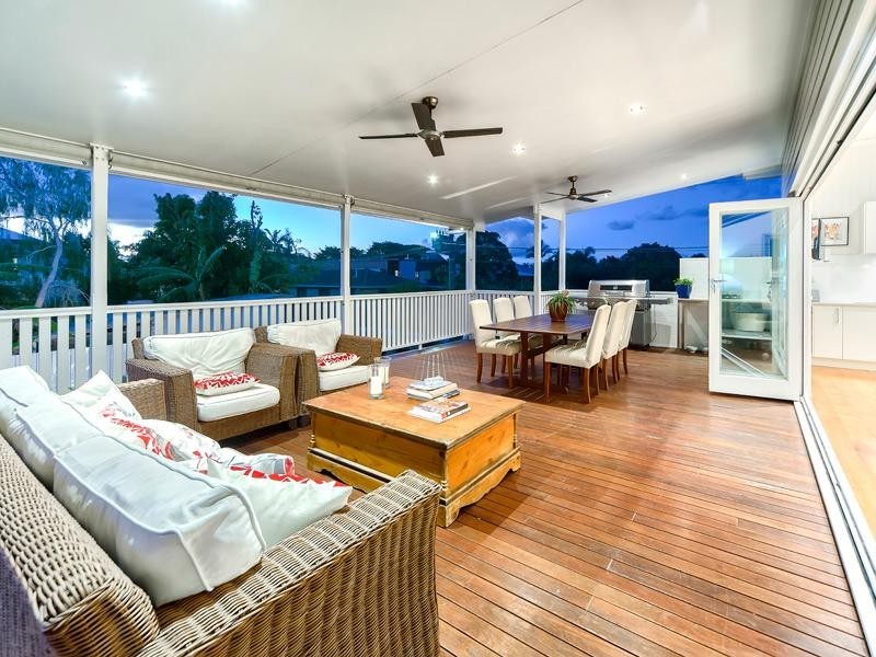26 Roseleigh Street, Wooloowin QLD 4030