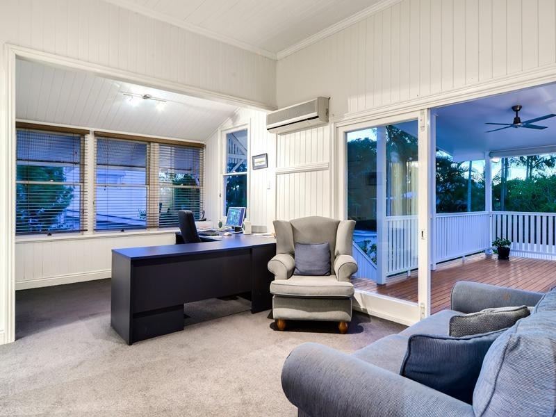 26 Roseleigh Street, Wooloowin QLD 4030