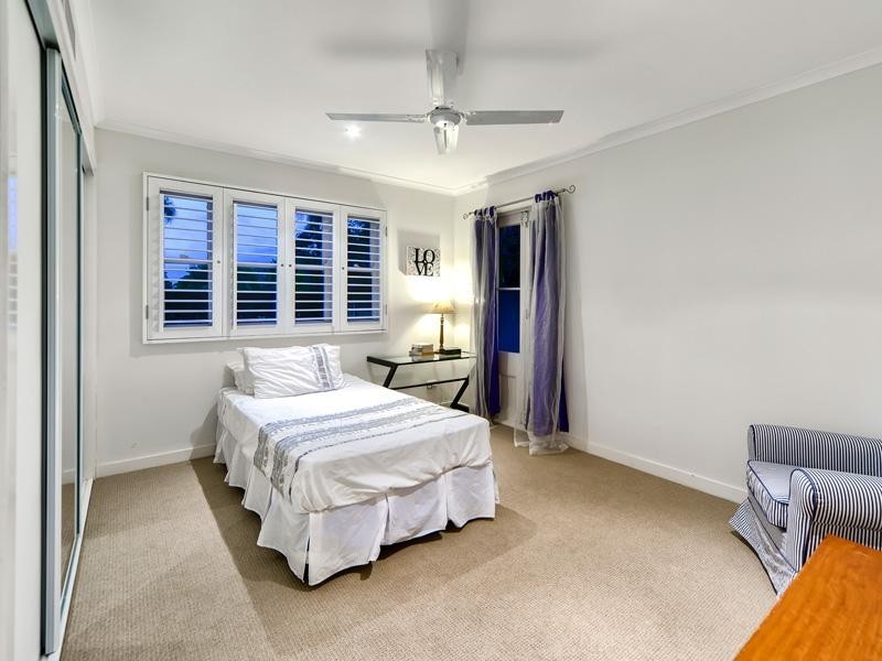 26 Roseleigh Street, Wooloowin QLD 4030