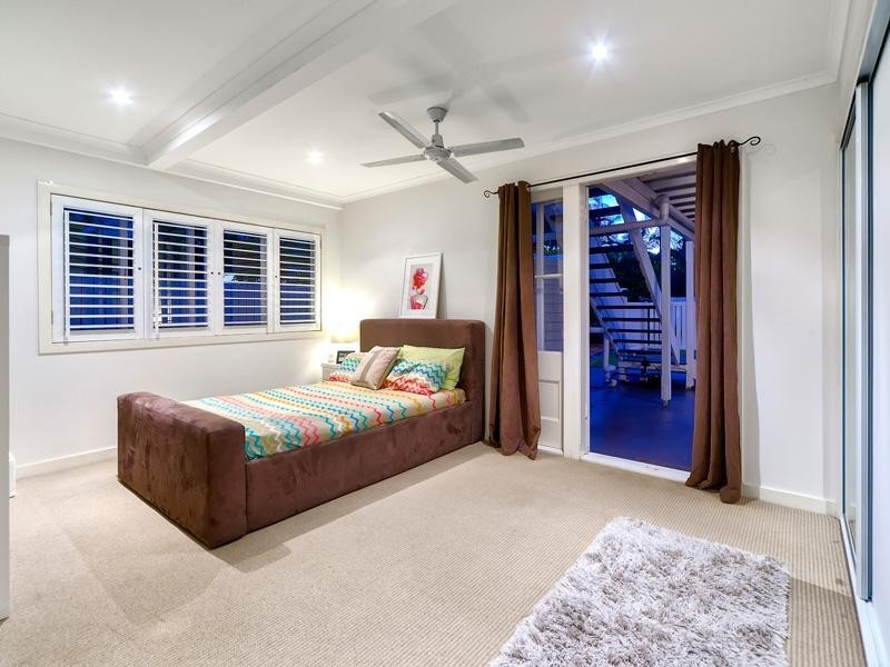 26 Roseleigh Street, Wooloowin QLD 4030