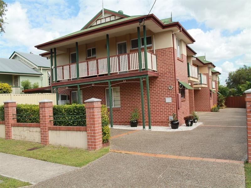 2/34 Stoneleigh Street, Albion QLD 4010