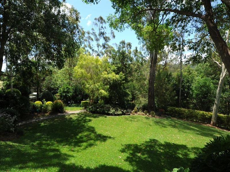 520 Gold Creek Road, Brookfield QLD 4069