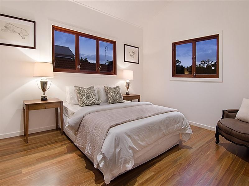 54 Newmarket Street, Hendra QLD 4011