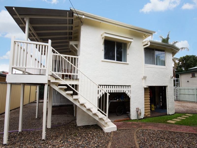 246 Nudgee Road, Hendra QLD 4011