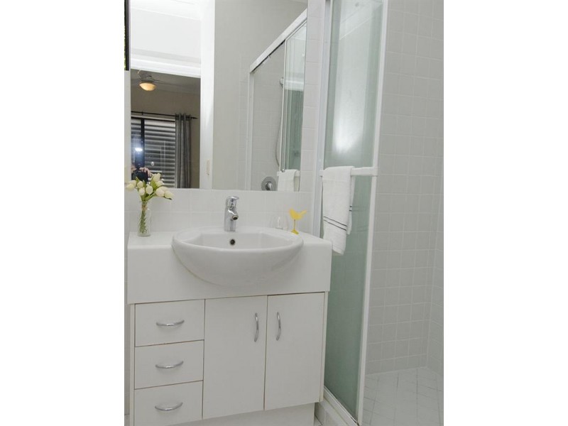 2/15 Stevenson Street, Ascot QLD 4007