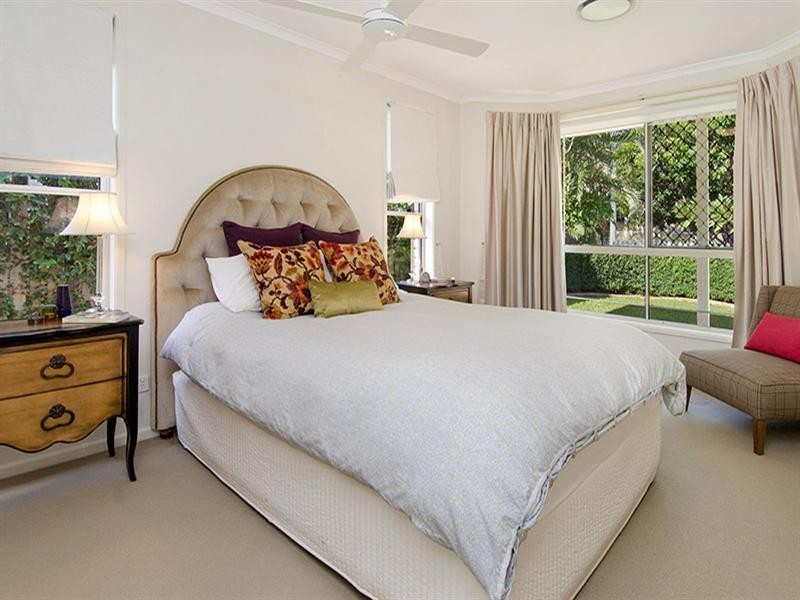 28 Windsor Street, Hamilton QLD 4007