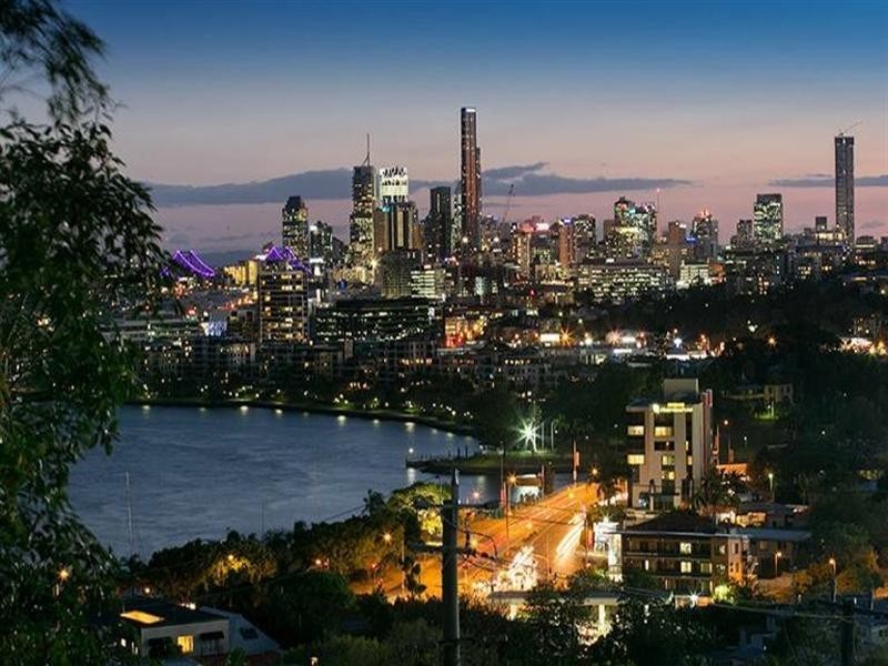 9 Annie Street, Hamilton QLD 4007