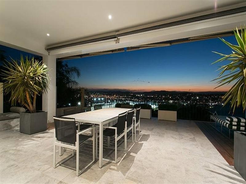 9 Annie Street, Hamilton QLD 4007