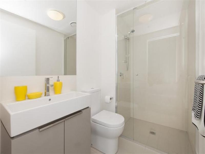 31107/2 Harbour Road, Hamilton QLD 4007