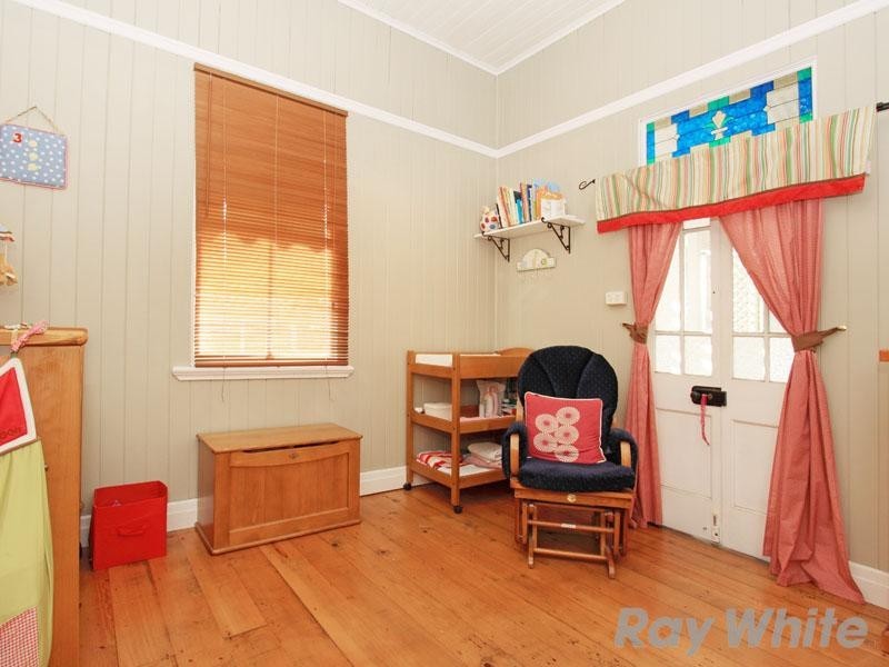 26 Hamilton Road, Wavell Heights QLD 4012