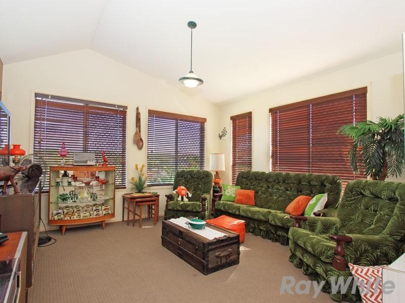 34 Silkyoak Way, Albany Creek QLD 4035