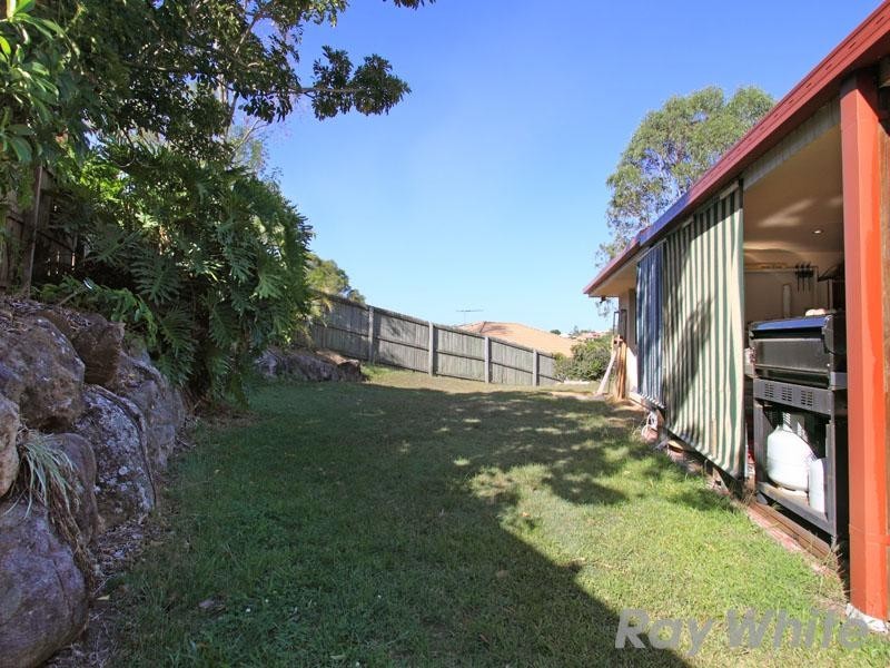 34 Silkyoak Way, Albany Creek QLD 4035