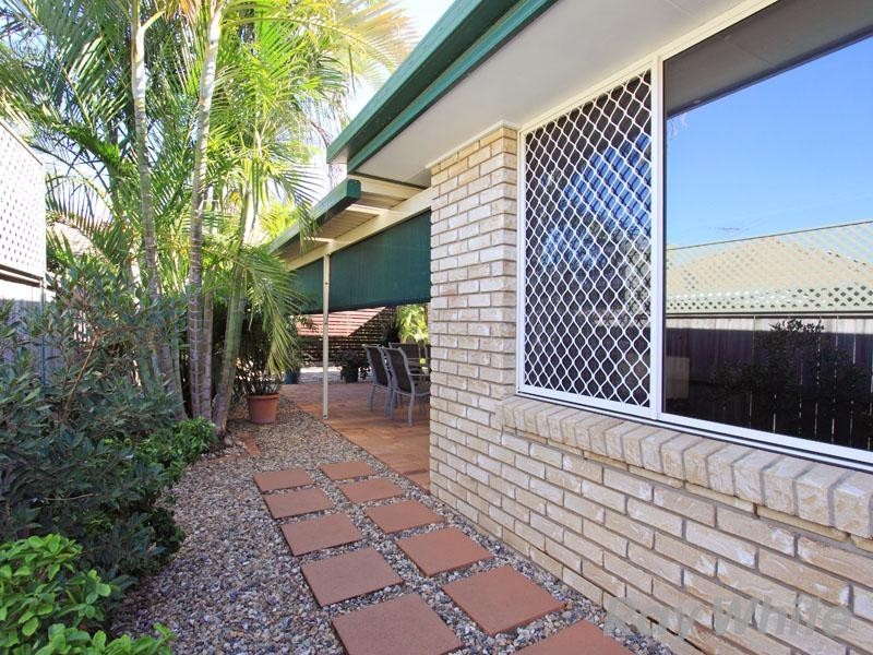 4 Country Club Close, Carseldine QLD 4034