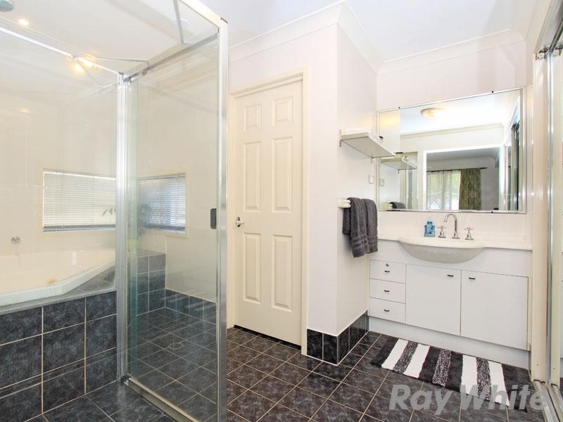 55 Wimbledon Circuit, Carseldine QLD 4034