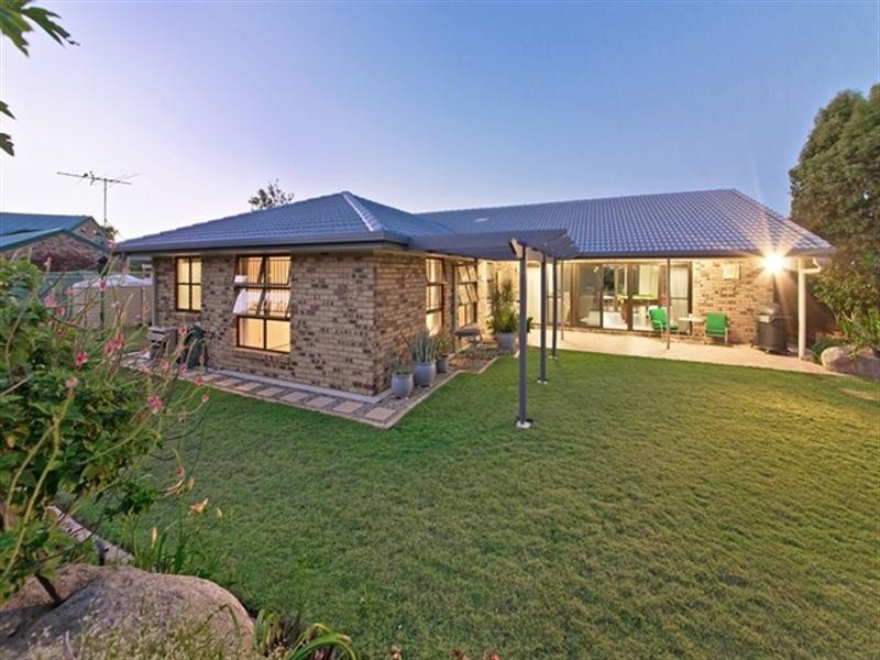 11 Mayer Street, Mcdowall QLD 4053