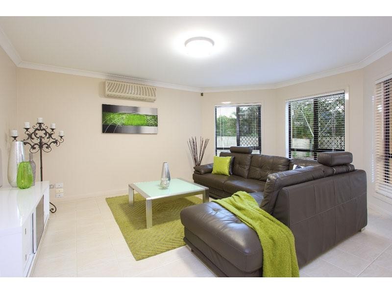 79 Voyager Circuit, Bridgeman Downs QLD 4035