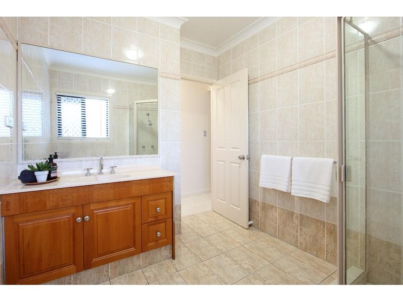 79 Voyager Circuit, Bridgeman Downs QLD 4035