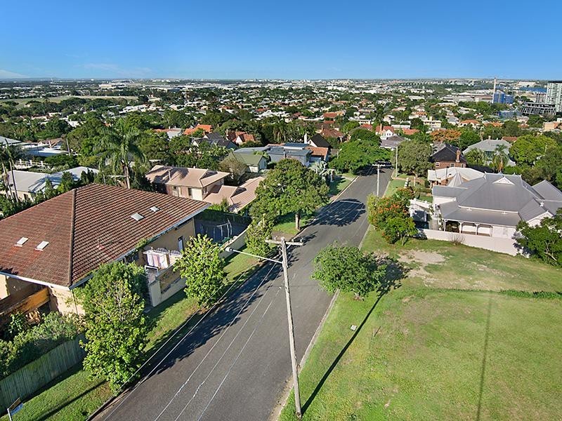 61 Eldernell Terrace, Hamilton QLD 4007