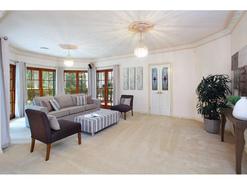 104 Idonia Street, Bridgeman Downs QLD 4035