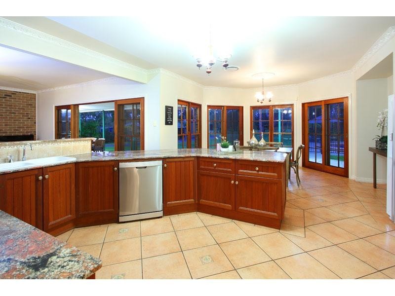 104 Idonia Street, Bridgeman Downs QLD 4035