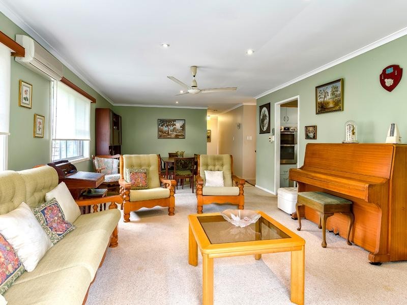 22 Lynell Street, Hamilton QLD 4007