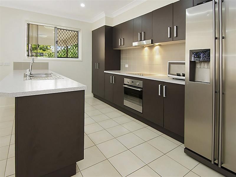 56 Serpentine Road, Pinkenba QLD 4008