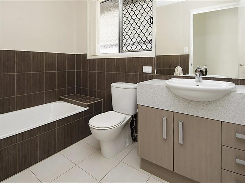 56 Serpentine Road, Pinkenba QLD 4008