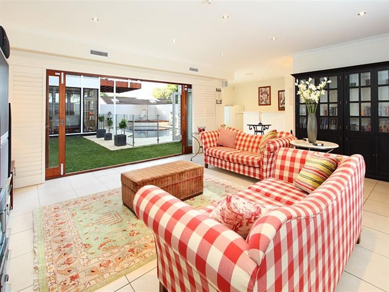 52 Bennison Street, Ascot QLD 4007