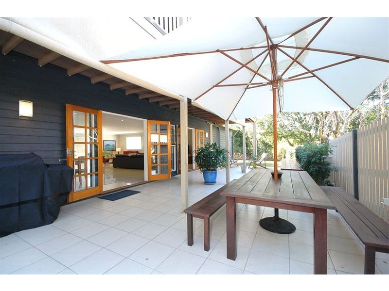 5 Flower Street, Northgate QLD 4013