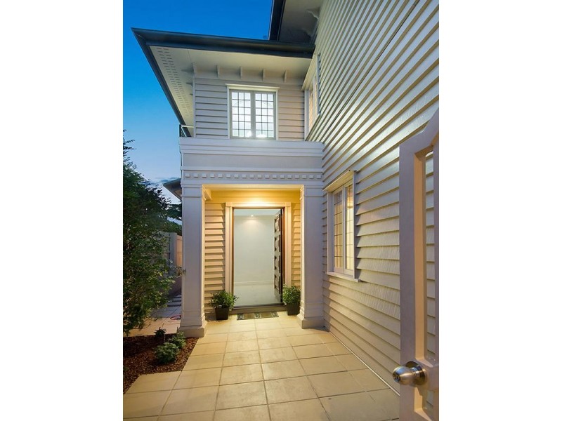 76 Woodville Street, Hendra QLD 4011