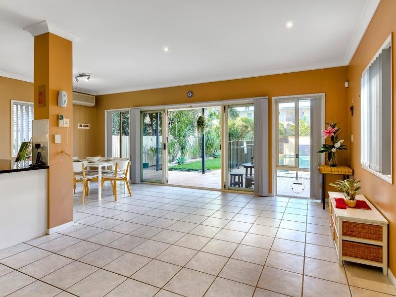 185 Allen Street, Hamilton QLD 4007