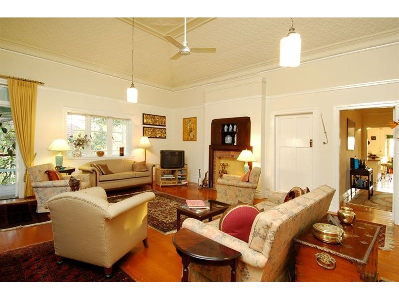 16 Toorak Road, Hamilton QLD 4007
