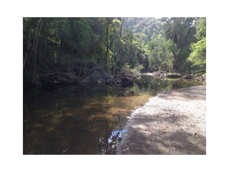 2186 Amamoor Creek Road, Amamoor QLD 4570