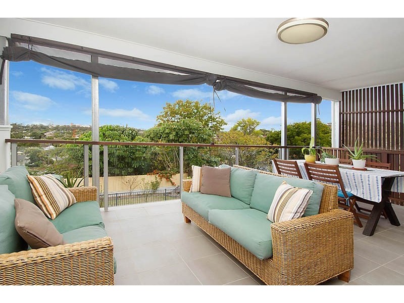 29 Maundrell Terrace (Service Road), Chermside West QLD 4032