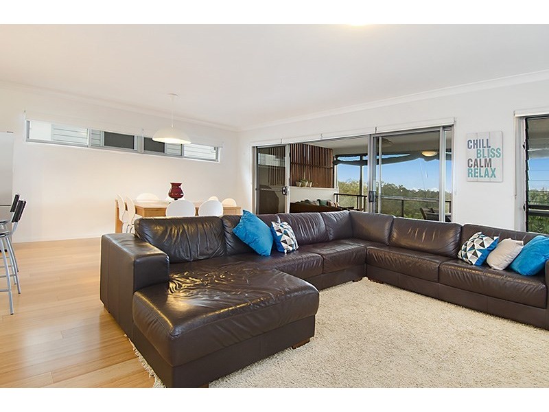 29 Maundrell Terrace (Service Road), Chermside West QLD 4032