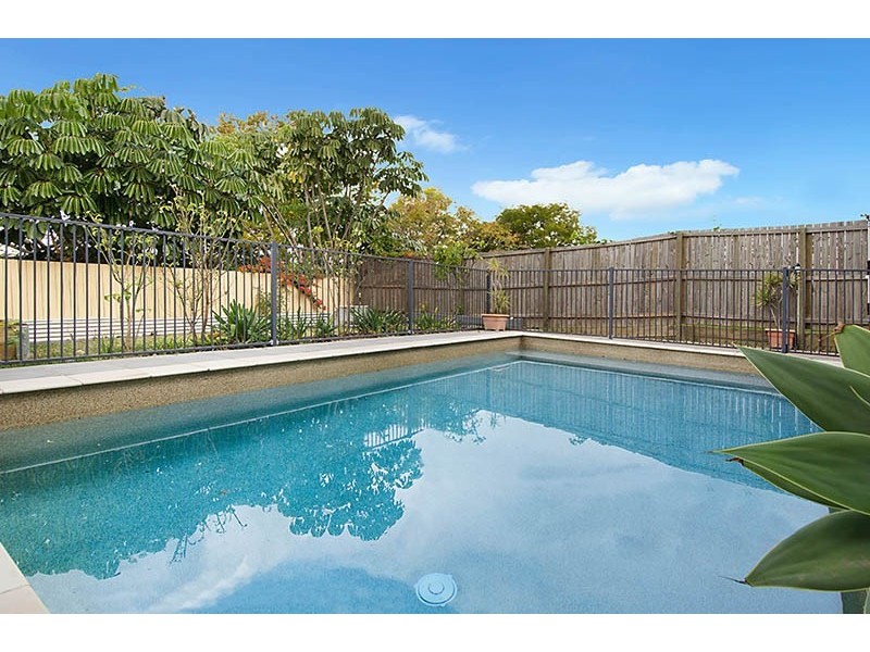 29 Maundrell Terrace (Service Road), Chermside West QLD 4032