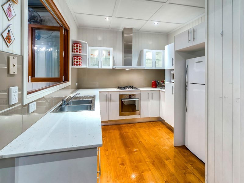 24 Cramond Street, Wilston QLD 4051