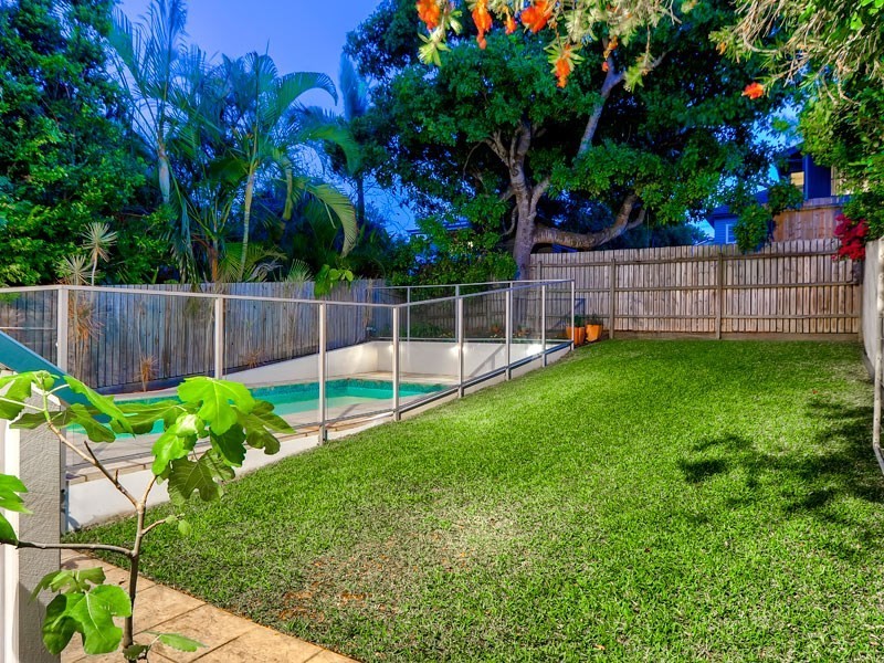 24 Cramond Street, Wilston QLD 4051
