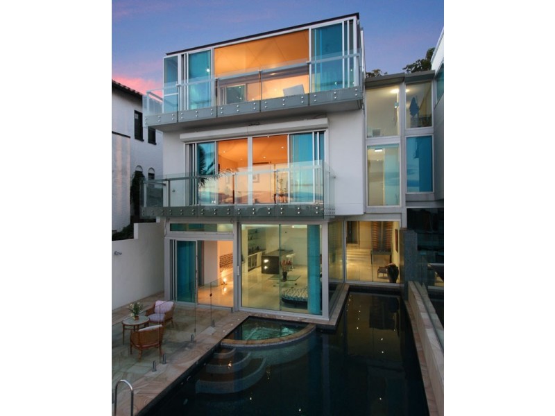 23 Hillside Crescent, Hamilton QLD 4007