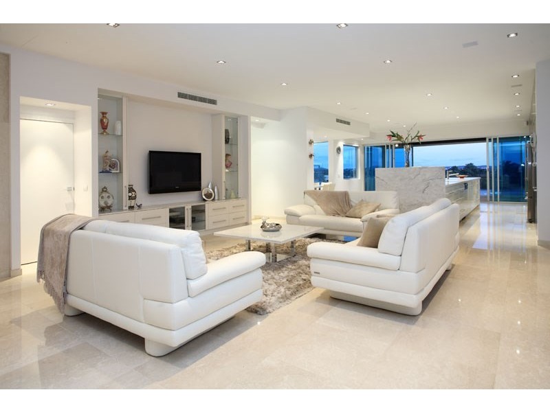 23 Hillside Crescent, Hamilton QLD 4007