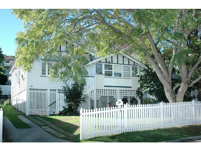 24 Brooke Street, Clayfield QLD 4011