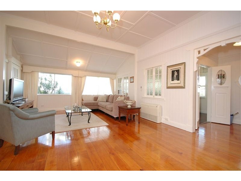 24 Brooke Street, Clayfield QLD 4011