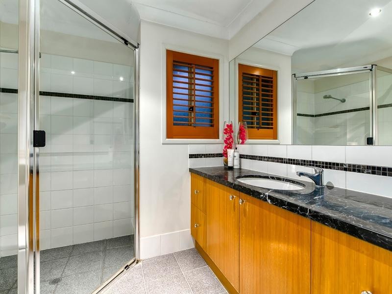 144 Manson Road, Hendra QLD 4011