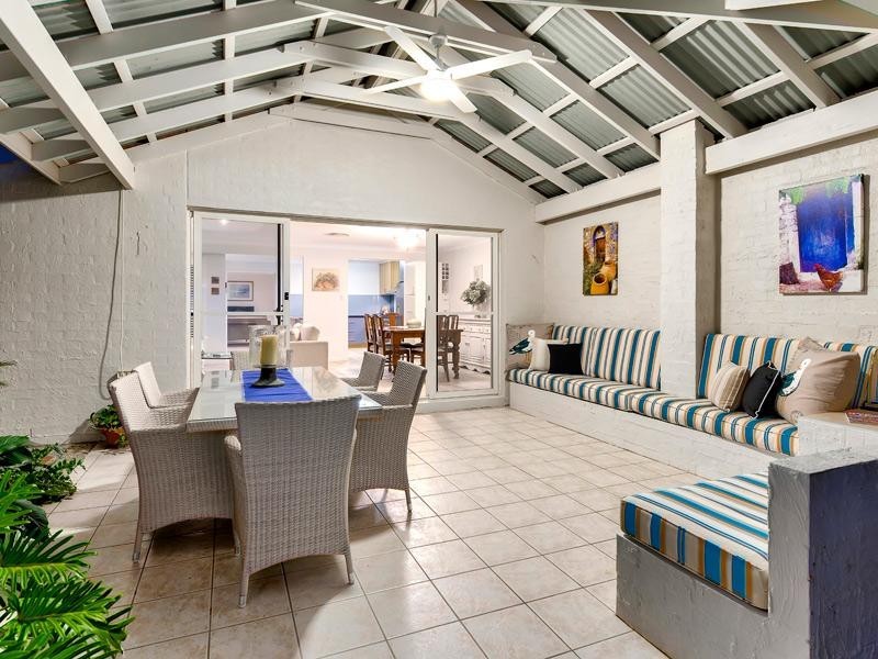 144 Manson Road, Hendra QLD 4011