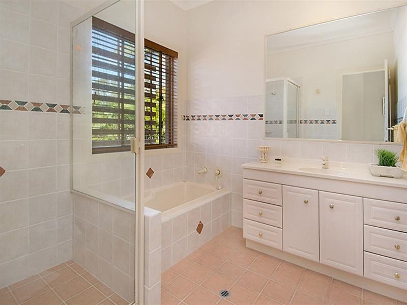 78 Pring Street, Hendra QLD 4011