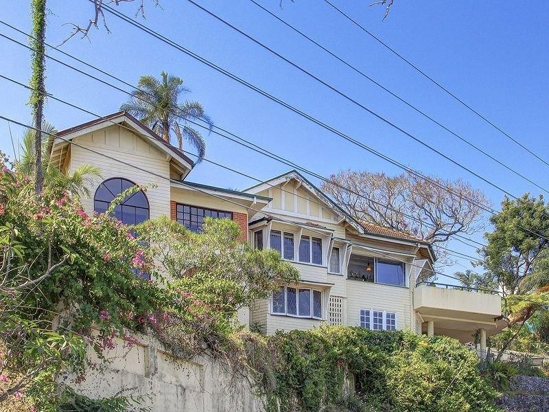 24 Hillside Crescent, Hamilton QLD 4007