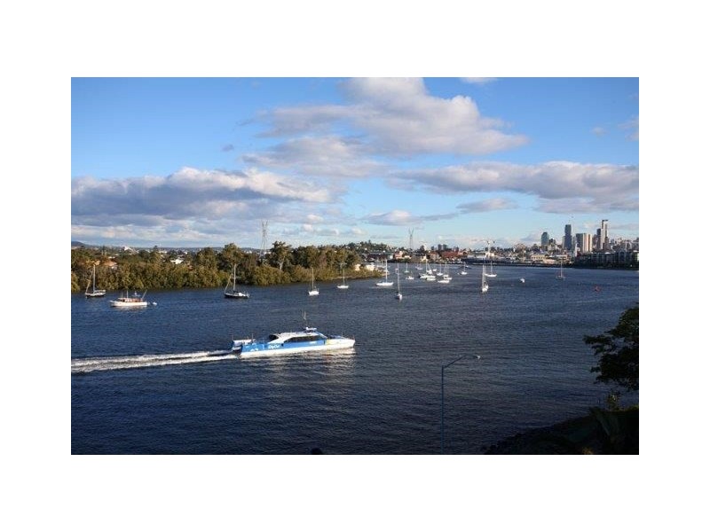 48 Hillside Crescent, Hamilton QLD 4007