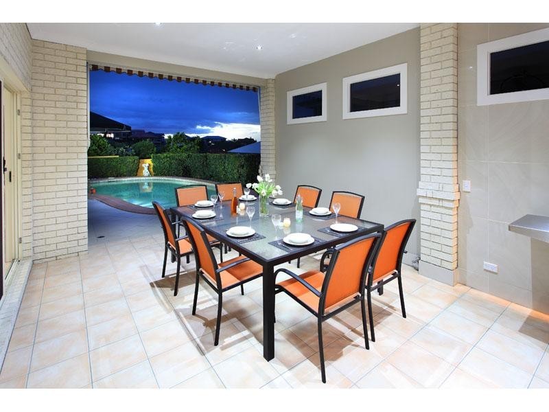 8 Orion Place, Bridgeman Downs QLD 4035