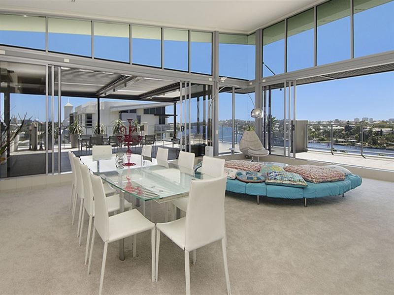 3841/30 Hollins Crescent, New Farm QLD 4005