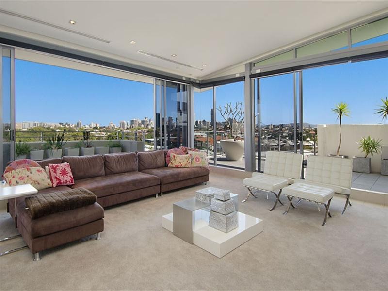 3841/30 Hollins Crescent, New Farm QLD 4005